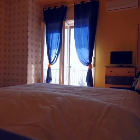 Leucosia Bed & Breakfast Apartment Salerno Exterior photo